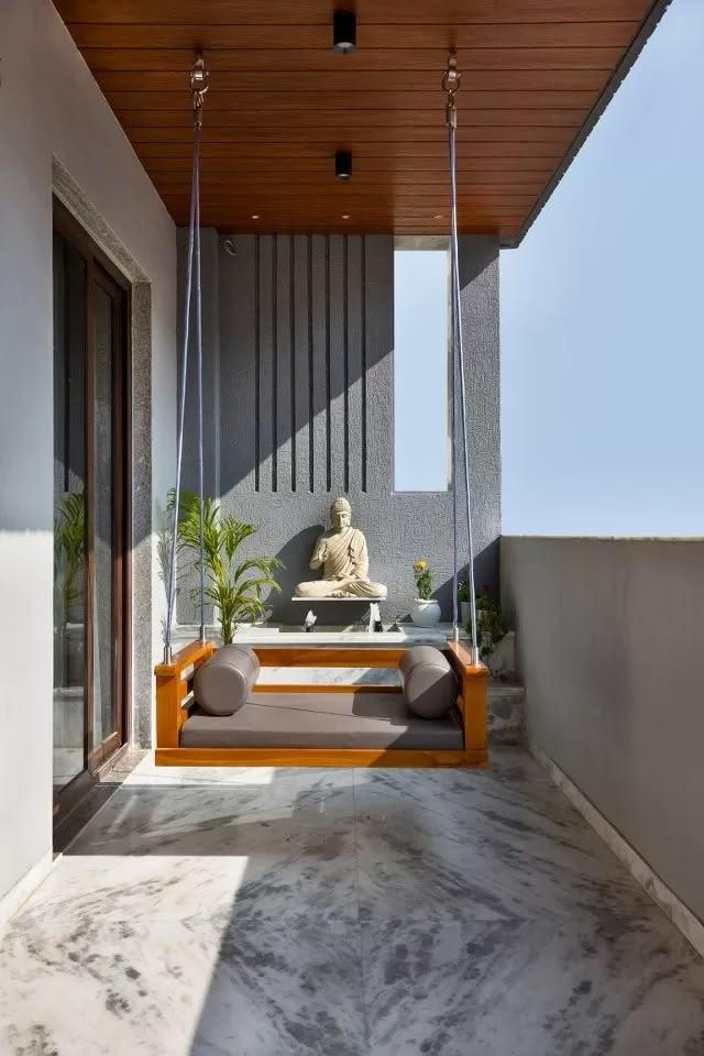 Outdoor furniture with material care in mind.